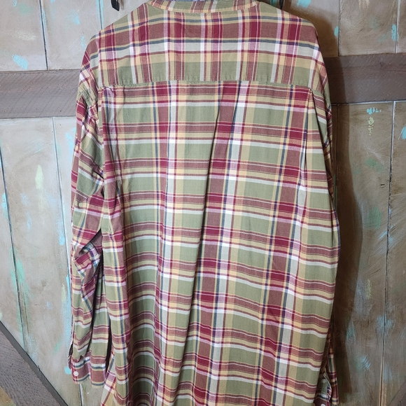 Men's Casual Plaid Button Down Shirt - Red and Green - Picture 2 of 2